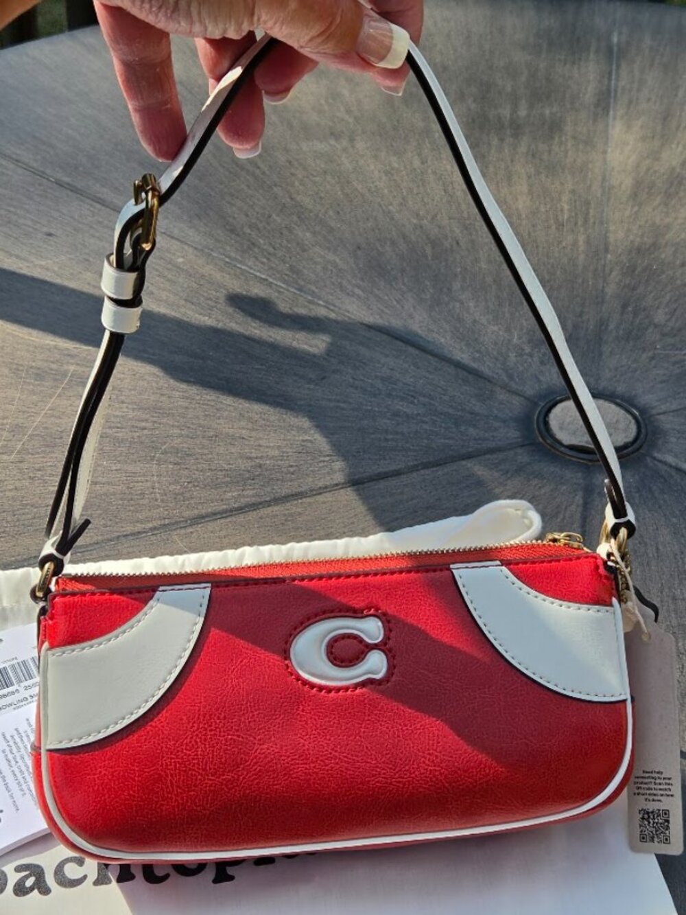 Coach Coachtopia Bowling Small Shoulder Bag - purchase incl. dust bag & gift box - Picture 10 of 15